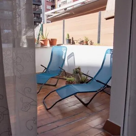 Comode Al Bell Mig De Apartment Girona